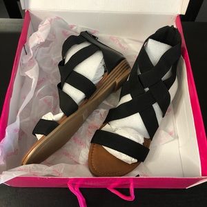 Black sandals. Size 9. New/ never been worn